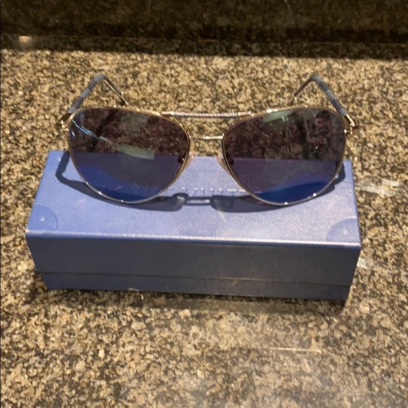 Louis Vuitton sunglasses - Picture 1 of 5